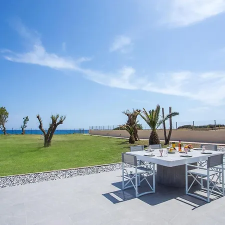 Celini Beach House, Kiotari *