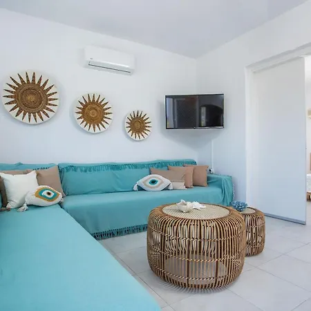 Celini Beach House, Kiotari * Gennadi