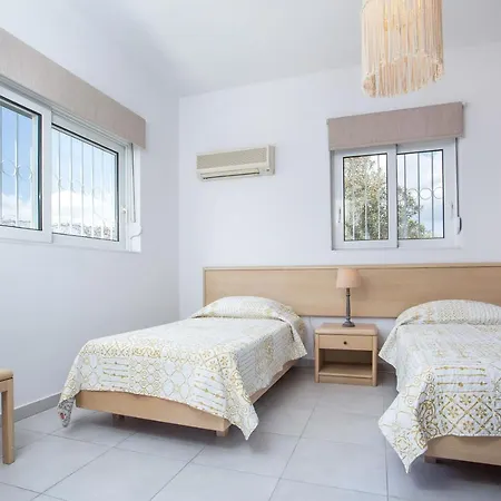 بيت للعطل Celini Beach House, Kiotari *